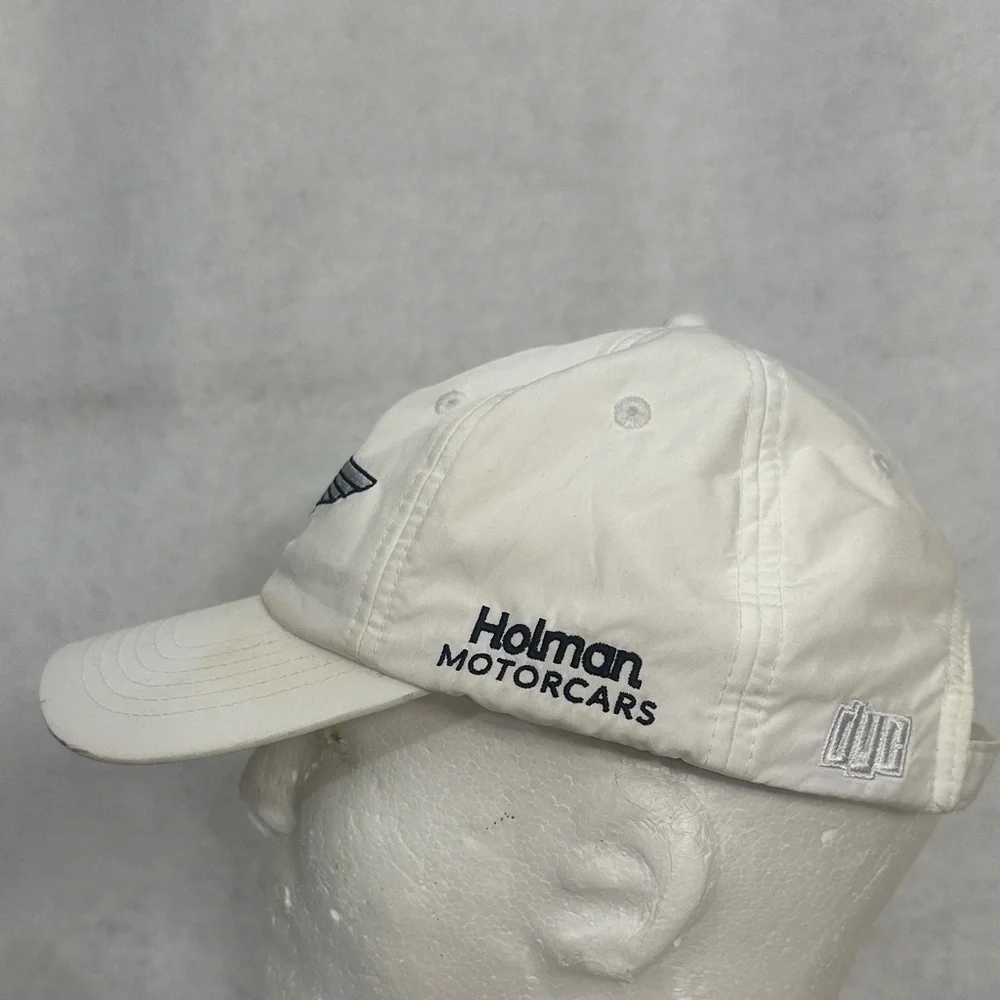 Aston Martin White Baseball Cap - Picture 4 of 6